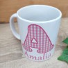 Taza Inicial Cuadro Vichy | Elegancia Atemporal Personalizada