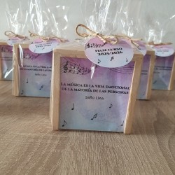 Tres en Raya Notas Musicales | Estrategia al Ritmo del Arte