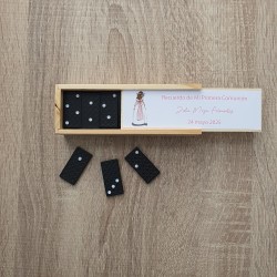 Dominó Niña Comunión Lazo Rosa | Elegancia y Juego en un Solo Recuerdo