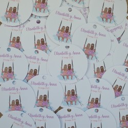 Etiqueta Redonda Niña Columpio | Pegatina Personalizada Infantil
