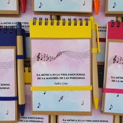 copy of copy of copy of copy of copy of copy of Cuaderno A6 con boligrafo Primavera