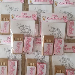 Kit Creativo Pantera Rosa: Colorear, Lápices y Plastilina | Regalo Fiesta