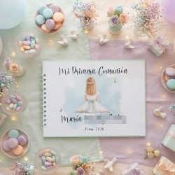 Libro de Firmas Comunión: Diseño Niña Sentada y Tonos Verde Agua | Kalukuqui