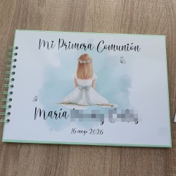 Libro de Firmas Comunión: Diseño Niña Sentada y Tonos Verde Agua | Kalukuqui