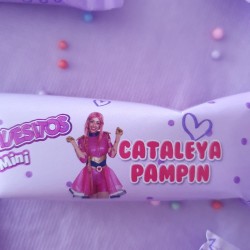 Mini Huesitos Personalizados Luli Pampín: Dulce Detalle para Fiestas | Kalukuqui