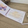Portada de libro de firmas elegante con flores pintadas a mano.