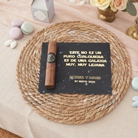 Puro de chocolate con tarjeta personalizada de Star Wars.