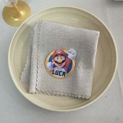 Marcasitios con silueta de Super Mario personalizado.