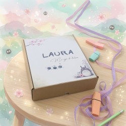 Mystery box de lectura personalizada con temática de Totoro.
