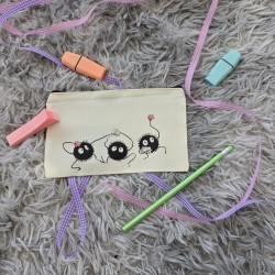 Detalle de papelería mágico y cuqui por Kalukuqui.