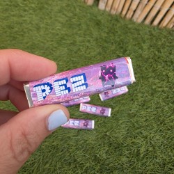 Diseño de Fortnite en tonos pastel suaves para lote de caramelos Pez.