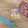 Accesorio cuqui de Kalukuqui para fans de Tadeo Jones y mesas dulces.