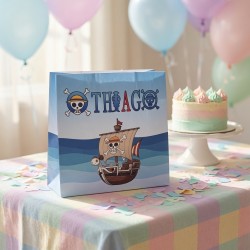 Bolsa de papel pequeña personalizada con temática de One Piece.