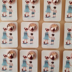 Bálsamo Labial Esfera Hermanos | Detalle Personalizado y Útil