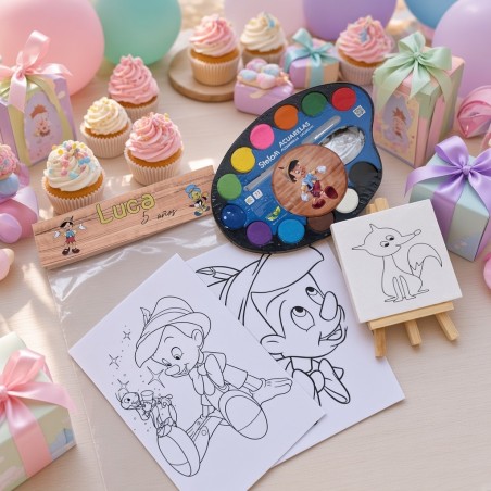 Pack de regalo artístico de Pinocho por Kalukuqui en tonos pastel.