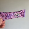 Diseño de packaging para mini Huesitos con la imagen de Bebés Bratz.