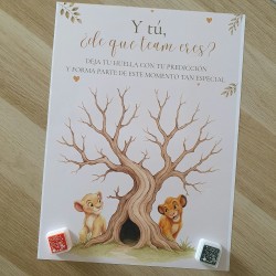 Detalle de papelería interactiva para fiesta de Gender Reveal con temática de Simba.