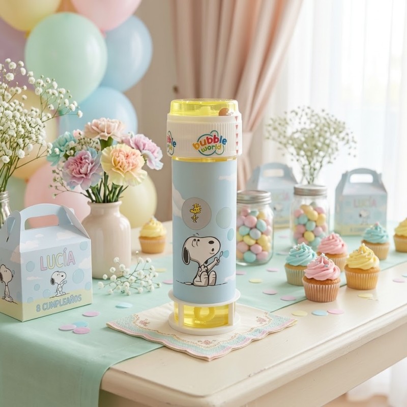 Pompero de jabón personalizado de Snoopy por Kalukuqui en tonos pastel.