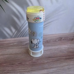 Detalle de animación infantil para eventos con diseño del perrito Snoopy.