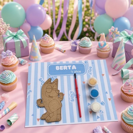 Set de pintura infantil de Bluey con silueta de madera, témperas y pincel por Kalukuqui en tonos pastel.