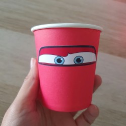 Decoración artesanal de vajilla infantil de papel con ilustración suave de Rayo McQueen.