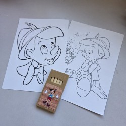 Conjunto de 2 láminas A5 para pintar con ilustraciones cuquis del cuento de Pinocho.